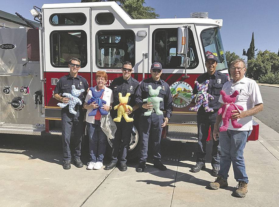 Elks deliver ‘comfort bears’